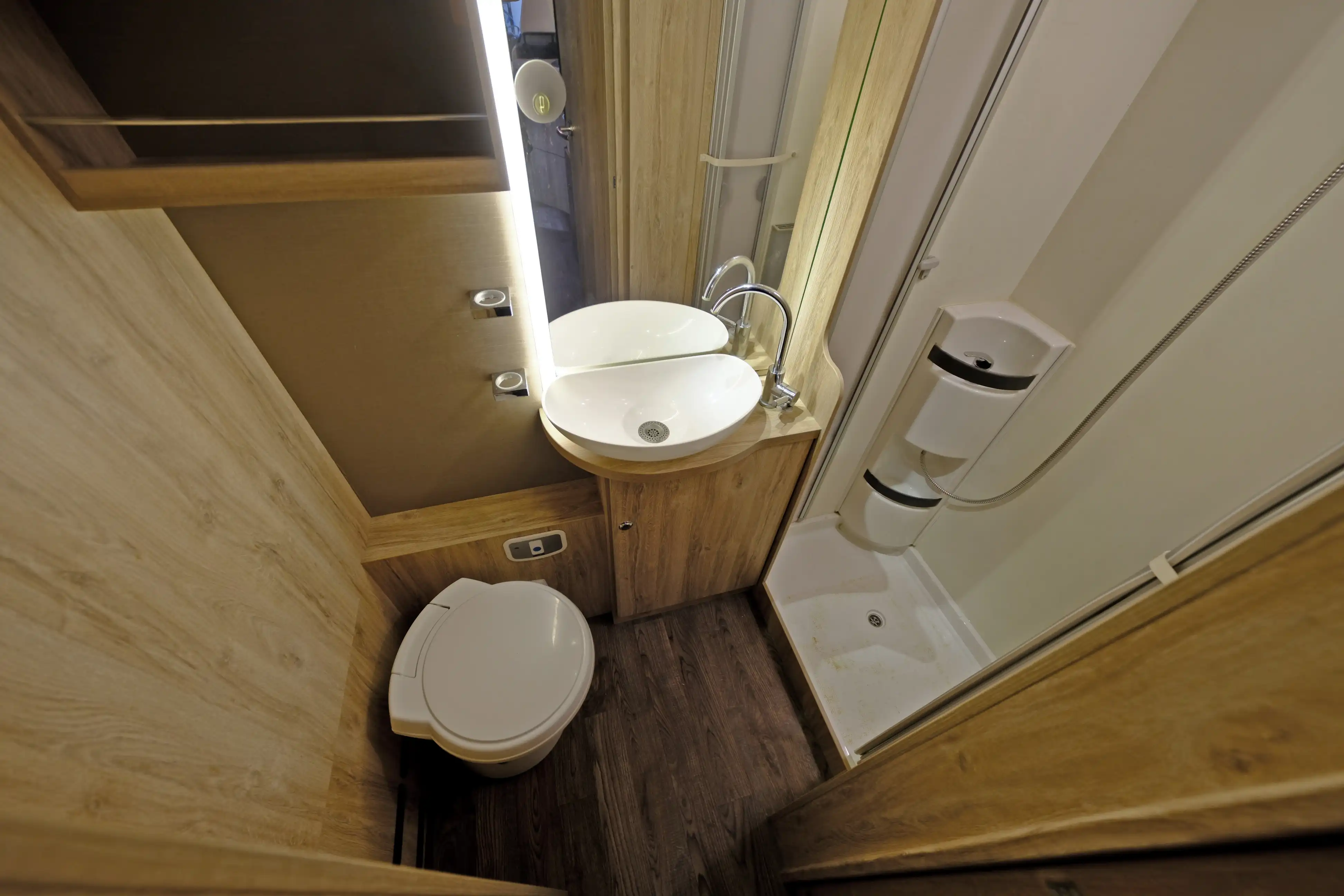 EURAMOBIL Profila T 730 EB